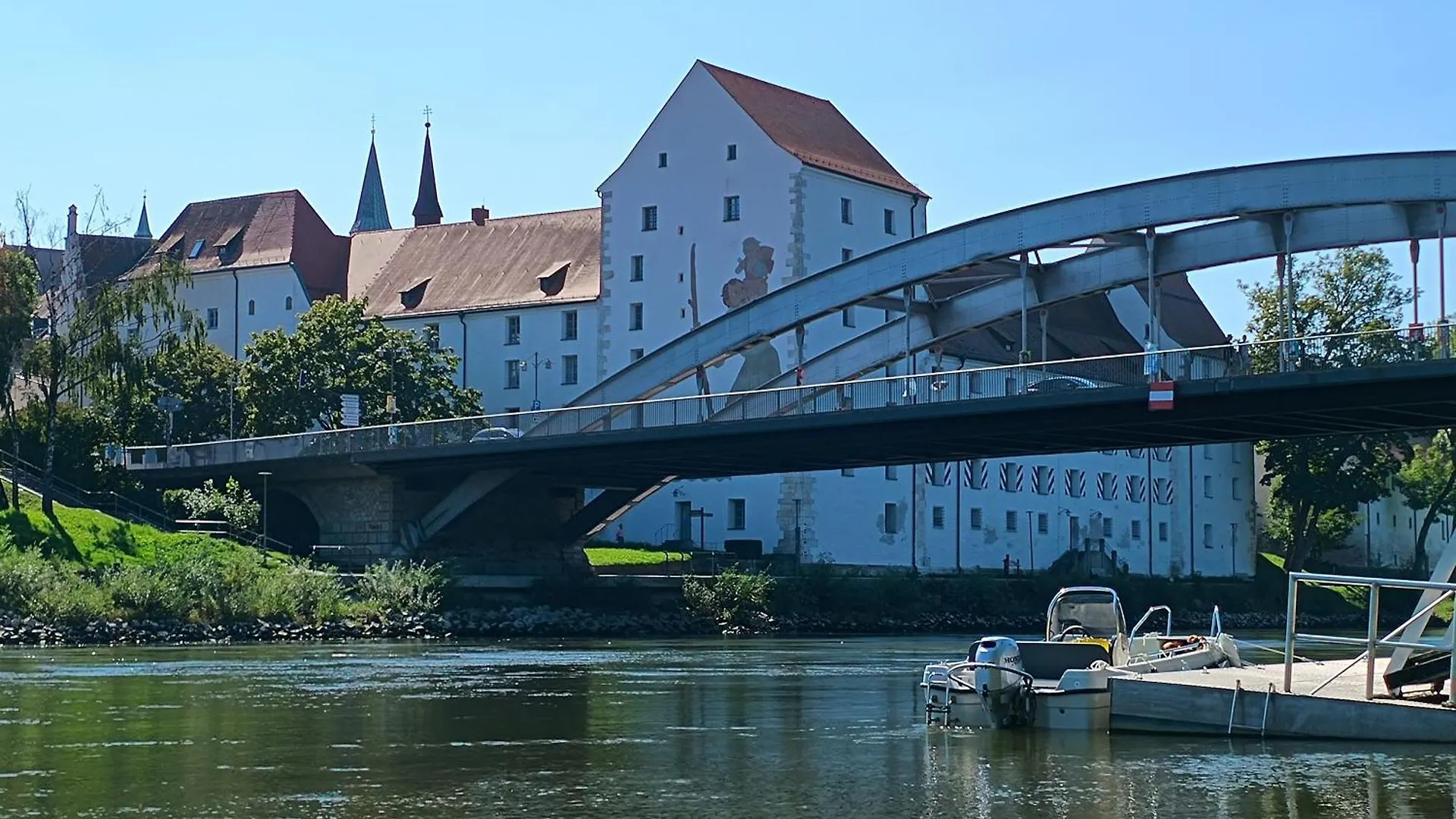 G.A.D.D Ferienwohnung/Glueck An Der Donau Straubing Germany