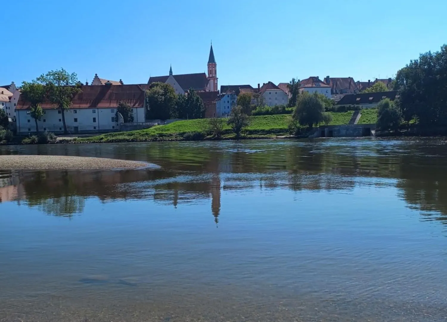 G.A.D.D Ferienwohnung/Glueck An Der Donau Straubing 0*,
